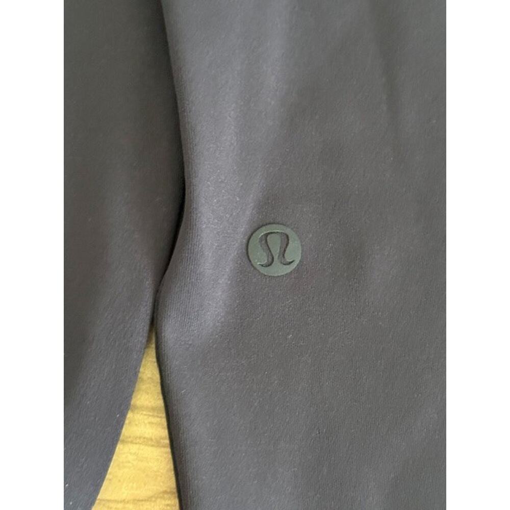 Lululemon Women's "On The Fly" Jogger Pants-Size 6 - Picture 9 of 9